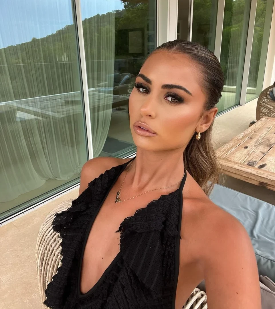 Love Island’s Lola Deluca Shares Fitness Secrets: Diet, Exercise, and Self-Care